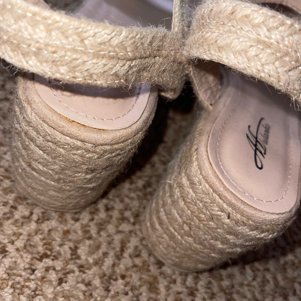 Wedges - Picture 2 of 3